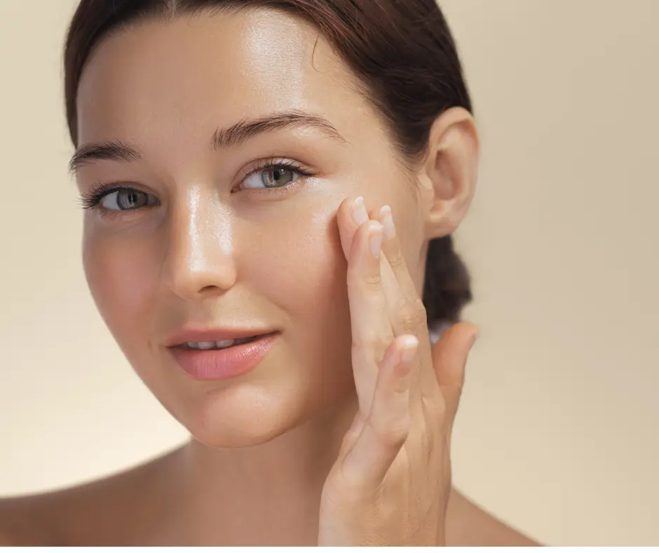 woman with hydrated skin after having profhilo injection